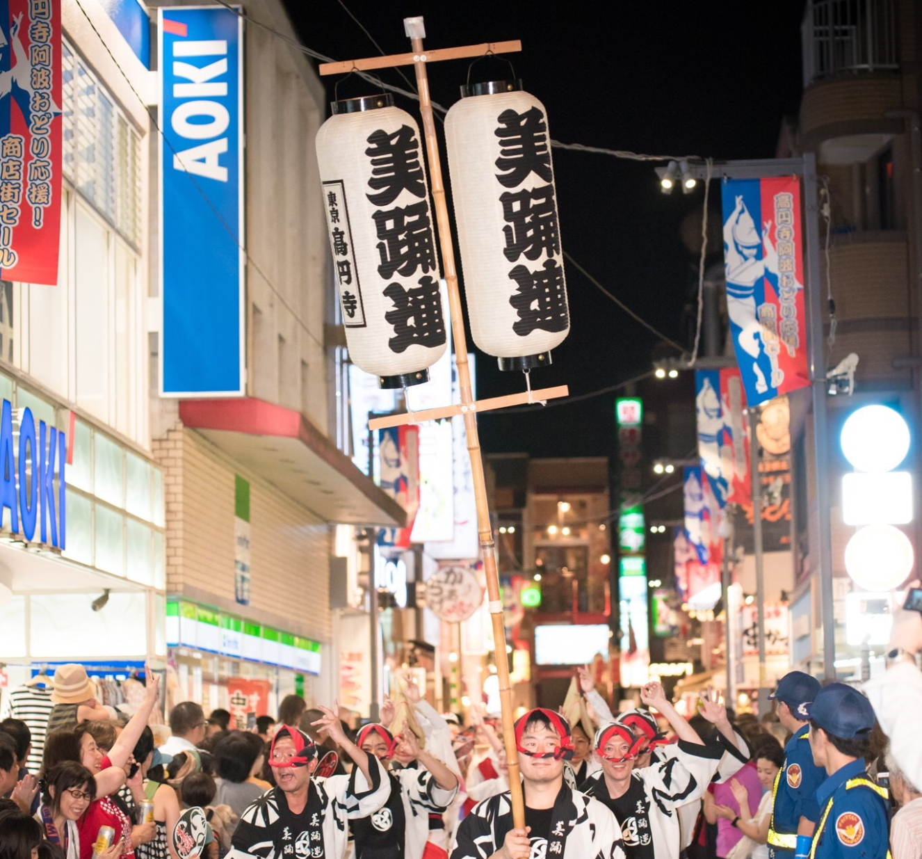 ”阿波踊り”